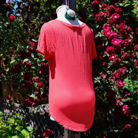 Mas Siestas Por Favor Embroidered Short Sleeve Tee - Picture 5 of 10